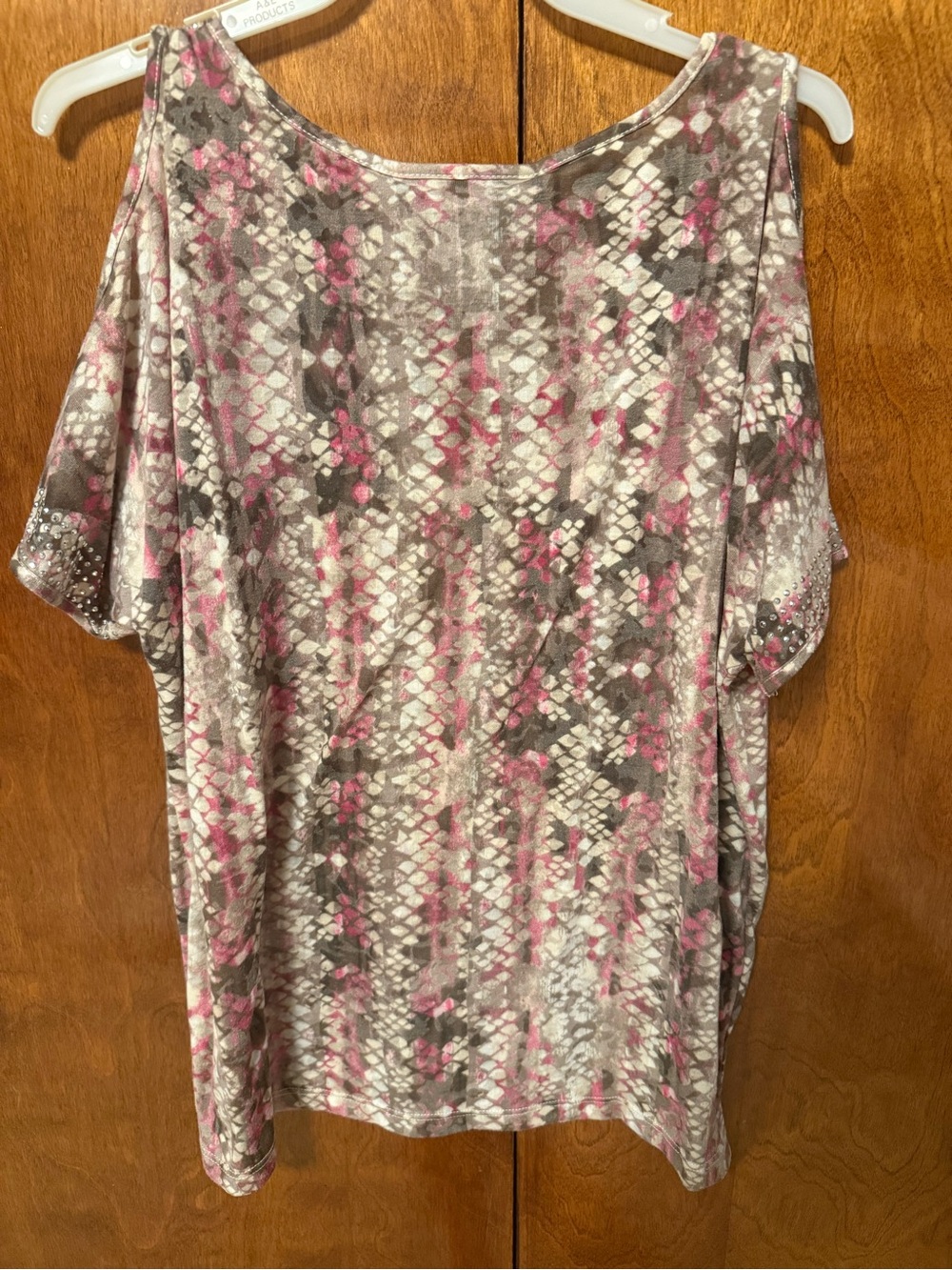 INC International Concepts Pink Taupe Patterned V-Neck Top - Picture 4 of 4